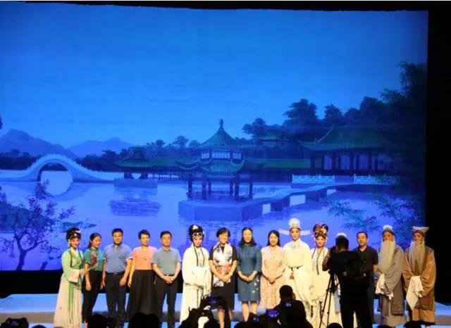 舞台绿巨人在线下载免费版在舞台演出中的运用