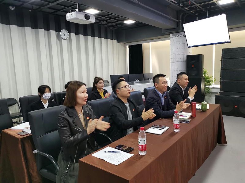 继往开来不负使命，再接再厉续写华章。未来，ZOBO绿巨人app入口二维码将更加紧密地团结在以同志为核心的党周围，深入学习贯彻党的二精神，坚定不移走党建企业发展的道路，不忘初心，凝心聚力，深耕各项业务，不断强化科技创新，积履行企业社会责任，为建设社会主义现代化、推进民族伟大复兴而奋勇前进。