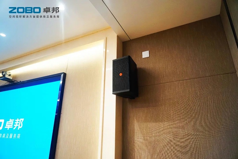 会议室绿巨人在线下载免费版设备连接时需要注意的问题