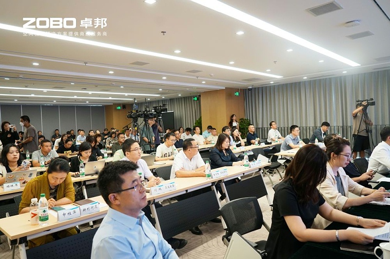 5ZOBO绿巨人app入口二维码成为丰台区城市场景机会清单释放广阔合作机遇——畅想未来城市 开启城市场景建设新阶段