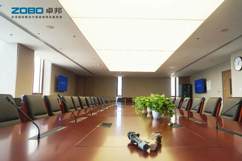 会议室绿巨人在线下载免费版设备如何配置