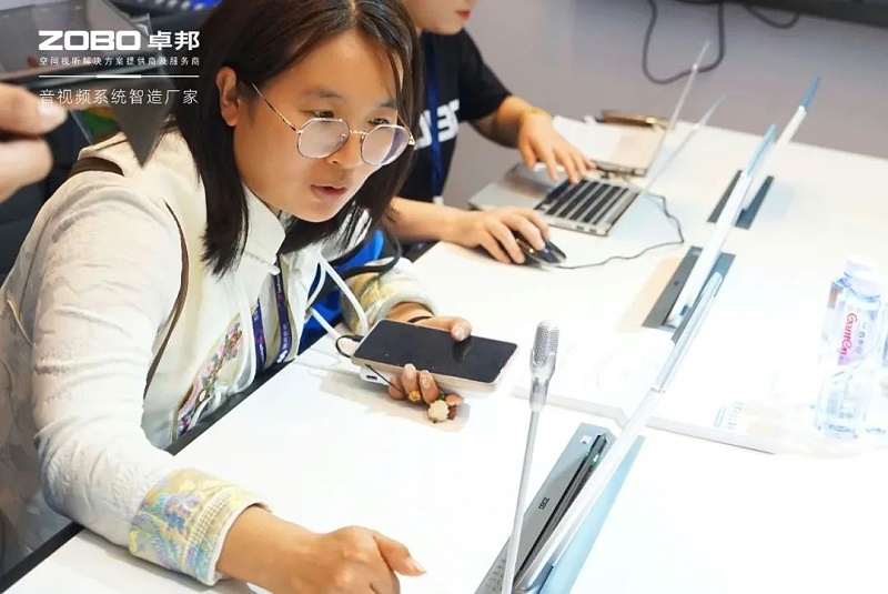 26新品首发不负期待丨2024北京InfoComm展 圆满收官 ZOBO绿巨人app入口二维码感恩遇见 5月广州再相见!