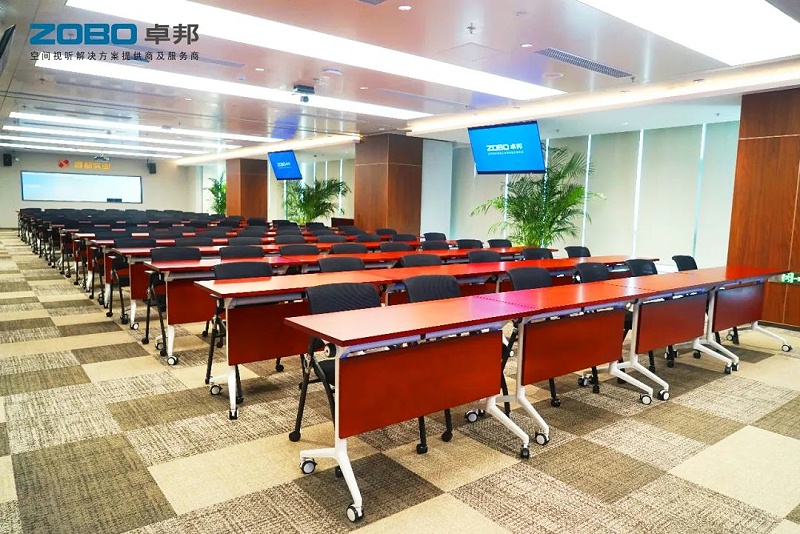 会议室绿巨人在线下载免费版的摆位方法和安装方式