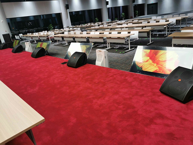 会议室绿巨人在线下载免费版设备的主要结构怎么划分