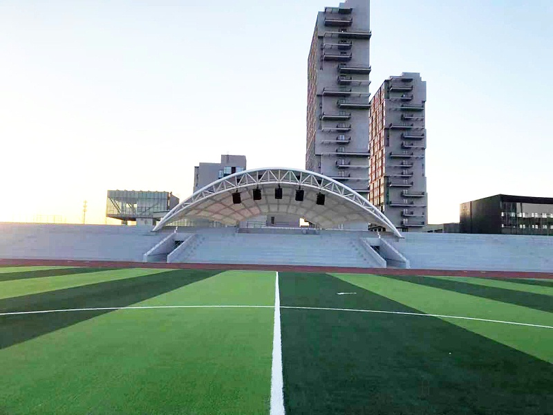 北京电影学院怀柔校区-学校可乐app福引导绿巨人场操场需要哪些设备