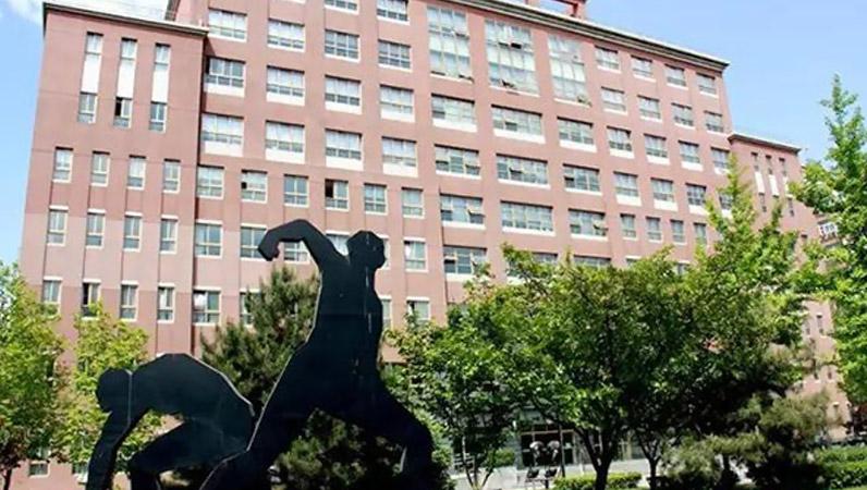ZOBO绿巨人app入口二维码为首都可乐app福引导绿巨人学院会议室提供音视频系统