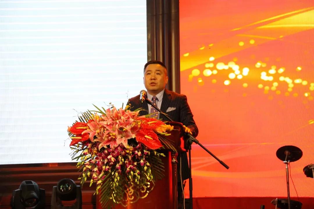 绿巨人app入口二维码祝中国演艺设备技术协会演艺工程第十分会成立大会圆满成功