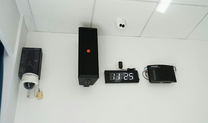 3ZOBO绿巨人app入口二维码多媒体电教室产品案例 | PRS产品为北京工商大学30间多媒体电教室打造扩声系统解决方案