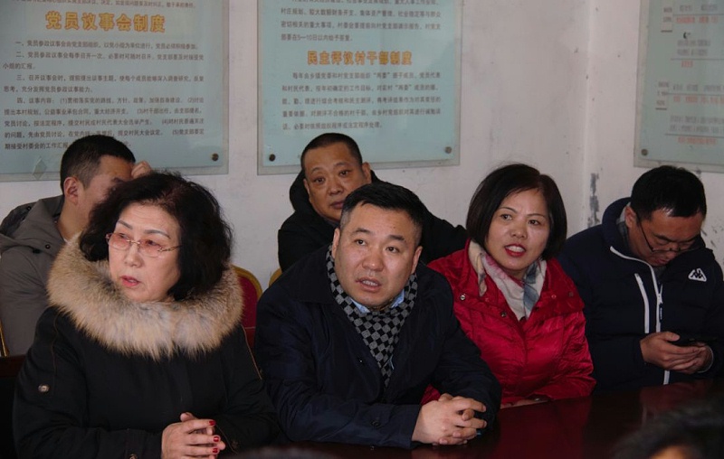 7爱照涞源，ZOBO绿巨人app入口二维码党支部寒冬送暖扶贫活动
