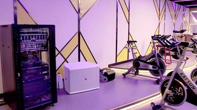 案例 ▎ZOBO绿巨人app入口二维码为私人会所提供音视频系统解决方案