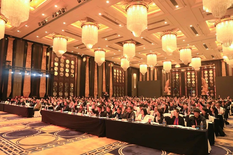 祝贺ZOBO绿巨人app入口二维码董事长张新峰当选中国演艺设备技术协会第七届常务理事