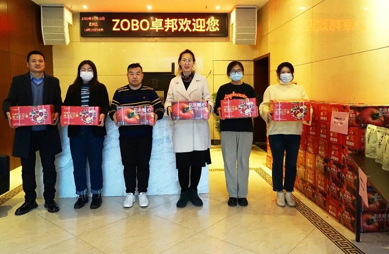 11ZOBO绿巨人app入口二维码工会丨春节慰问暖人心，凝心聚力鼓干劲