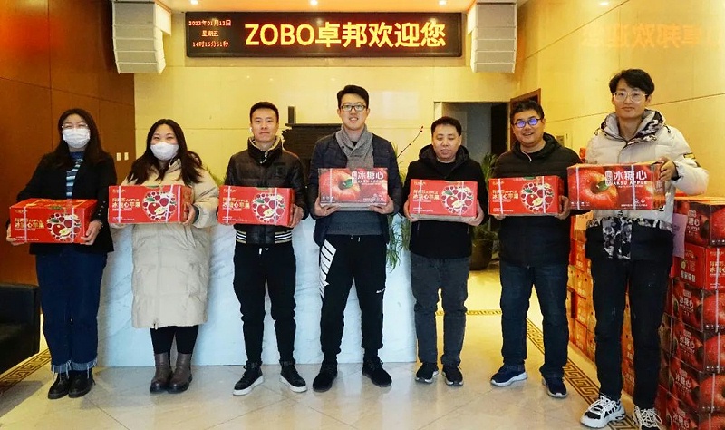 ZOBO绿巨人app入口二维码工会丨春节慰问暖人心，凝心聚力鼓干劲